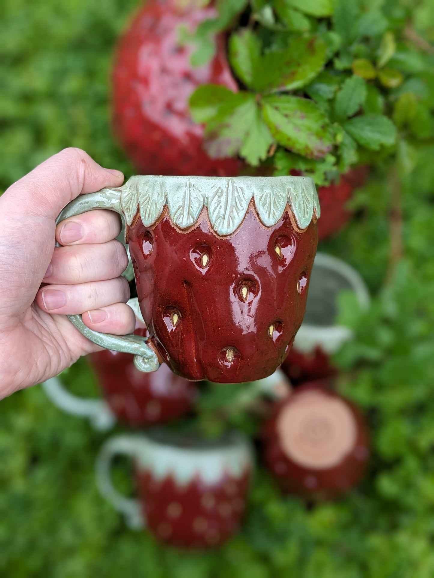 Strawberry Mug 🍓PRE-ORDER🍓